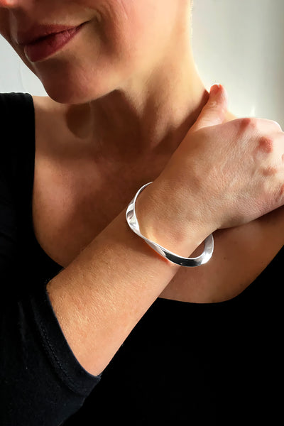 76766_model_grande.jpg?v=