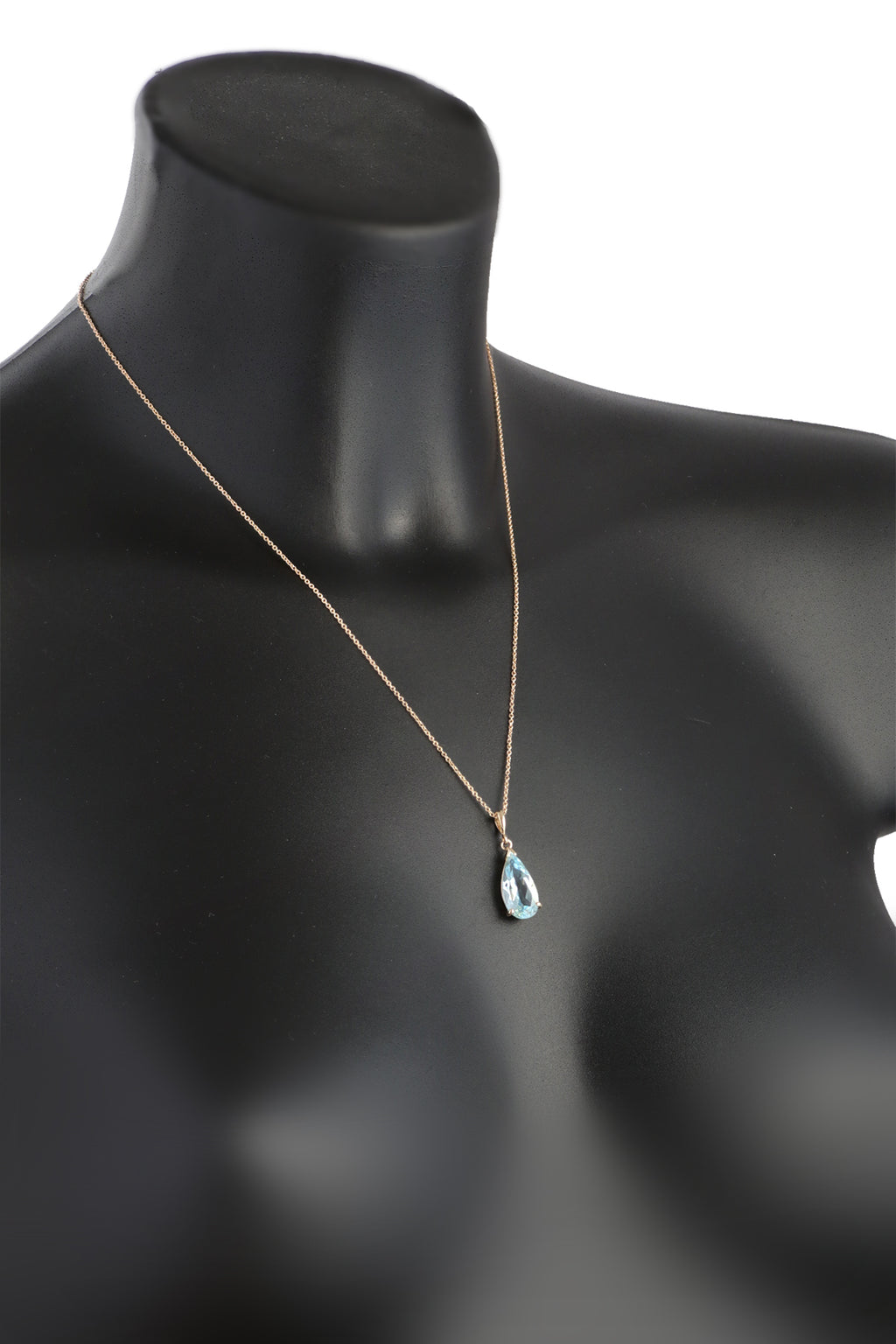 Elegant Blue Topaz White Gold Pendant & Chain