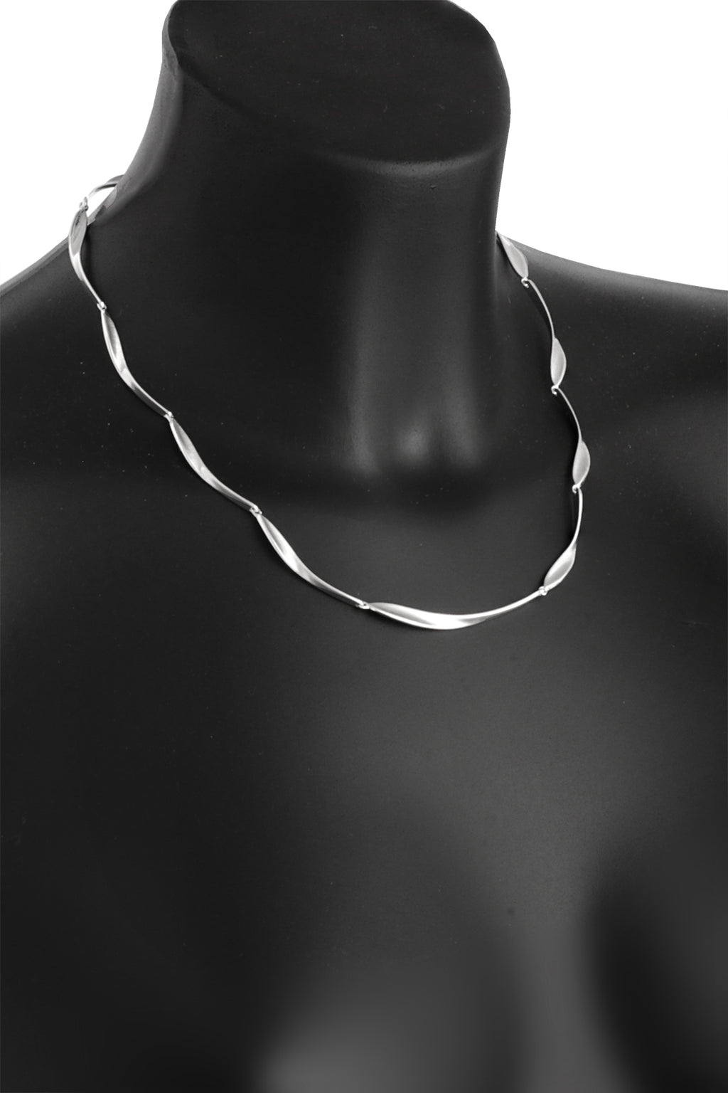 Slender Silver Twist Necklace