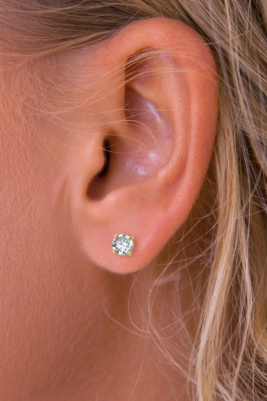 Cubic Zirconia Gold stud earrings