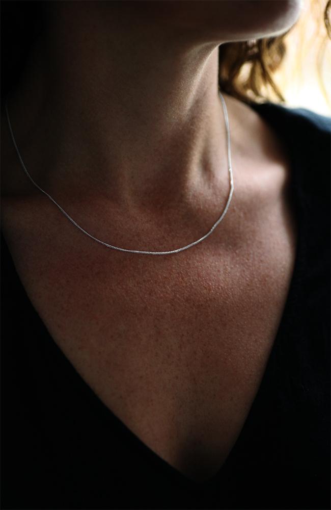 18ct White Gold Adjustable Heart Slider Spiga Chain Necklace 51cm/20