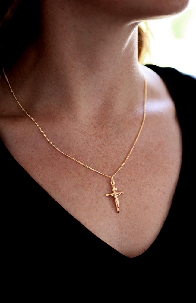 Canvas Small Gold Cross Necklace – Cowboy Crossroads