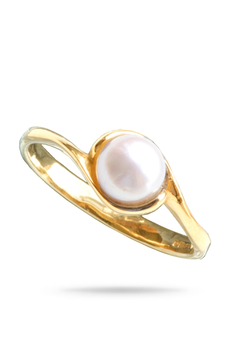 9ct Gold Ring with Pearl