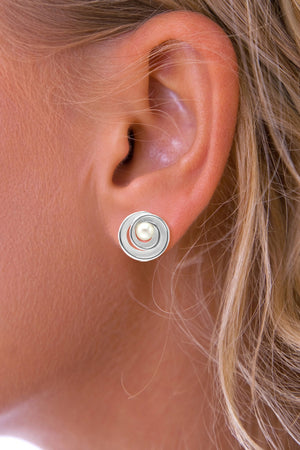 Pearl Swirl Silver Earrings