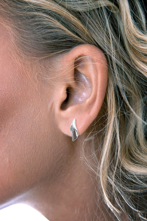 Silver Lily stud earring
