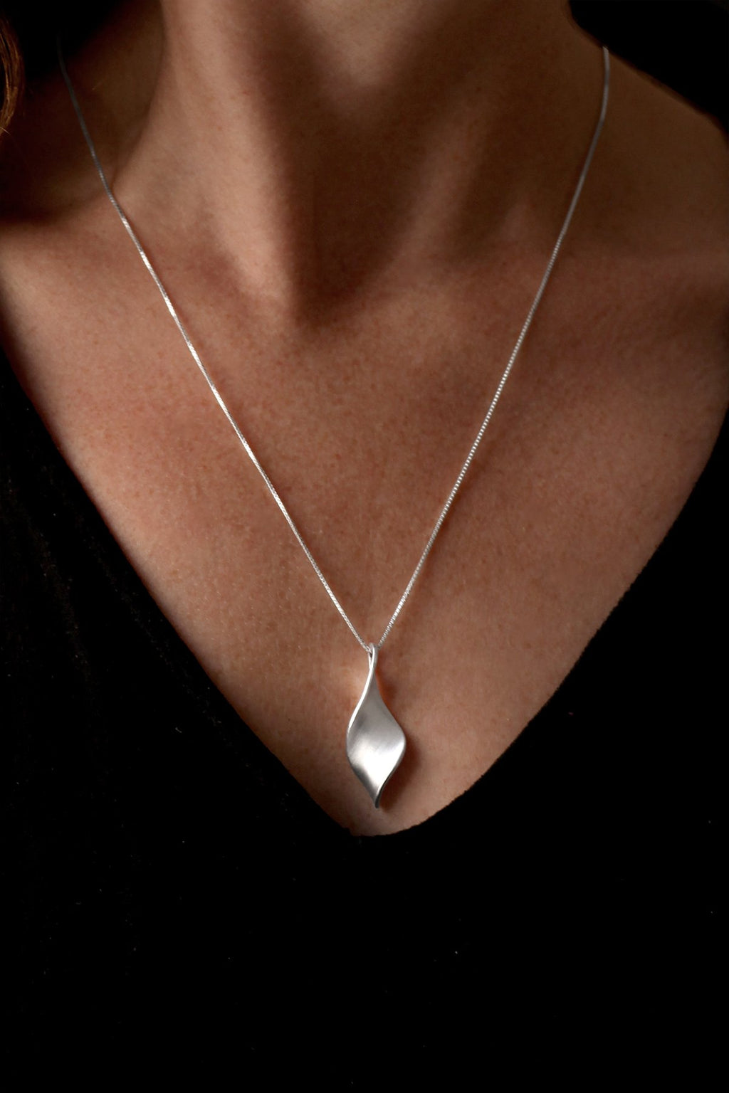 Brushed Silver Twist Pendant