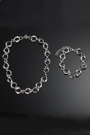 Silver Chunky Chain Twisted Open Link Necklace